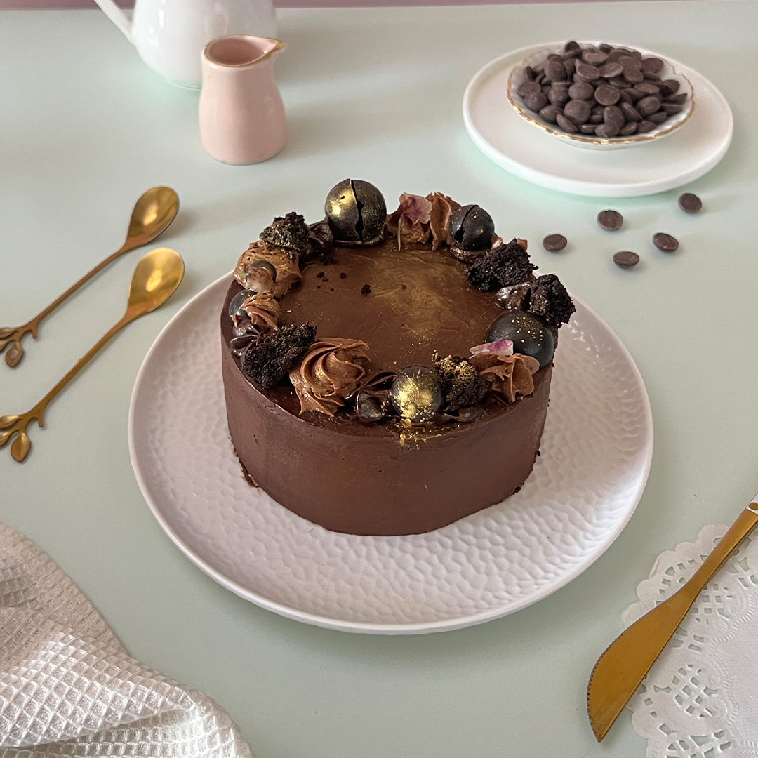 Wanna Party Belgian Chocolate Cake 1/2 Kg