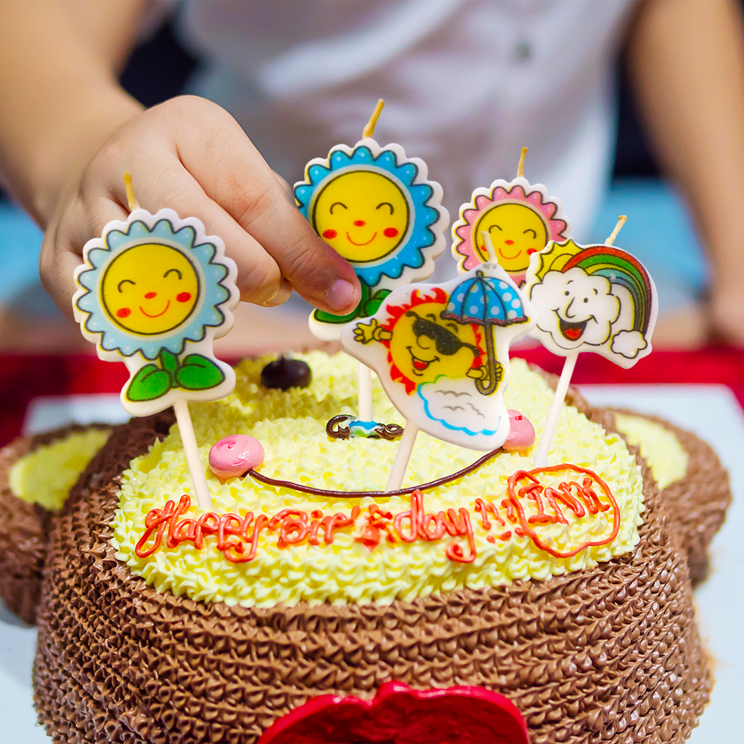 Fun In The Sun Candle on the Stick - 5PC