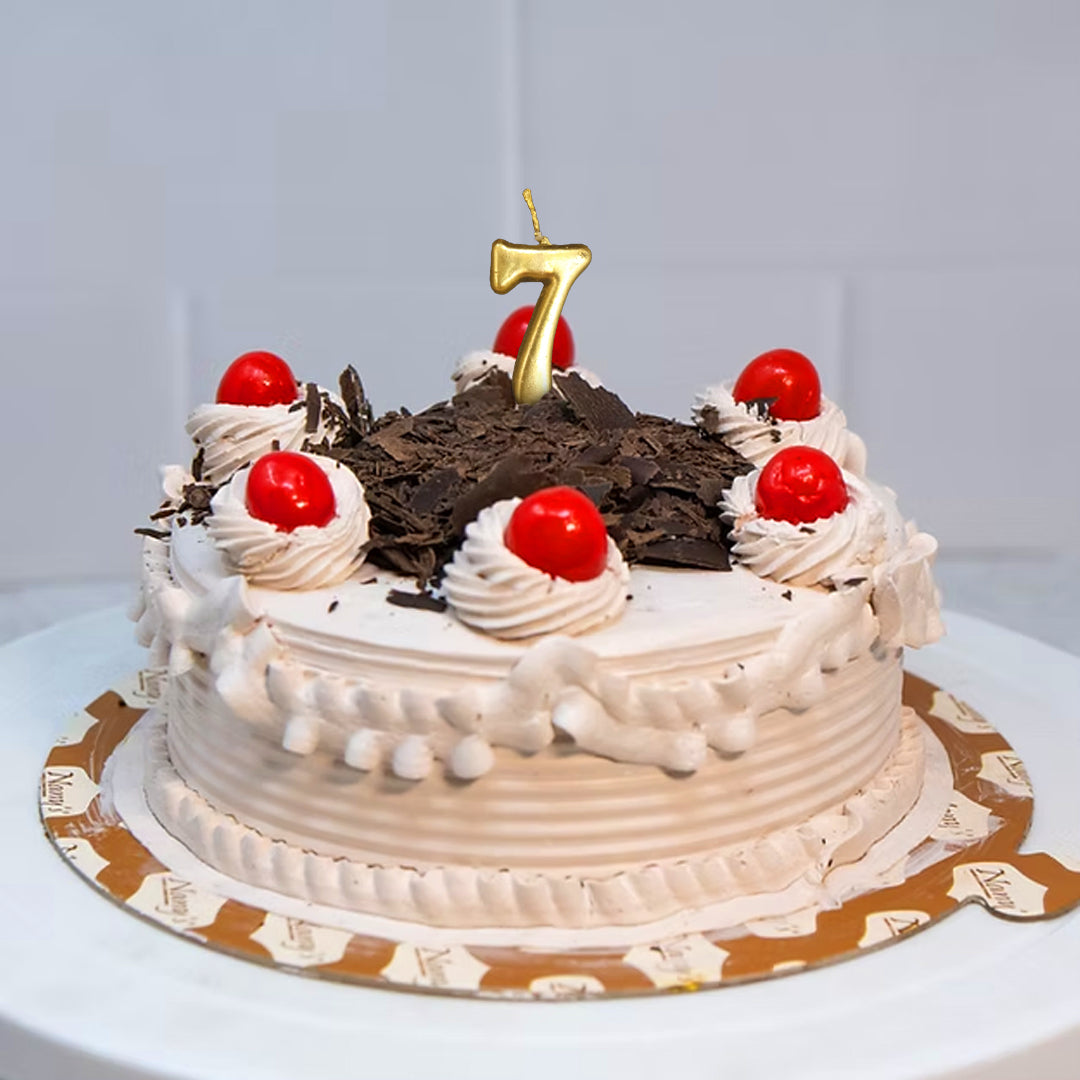 Golden Numerical Candle No. 7
