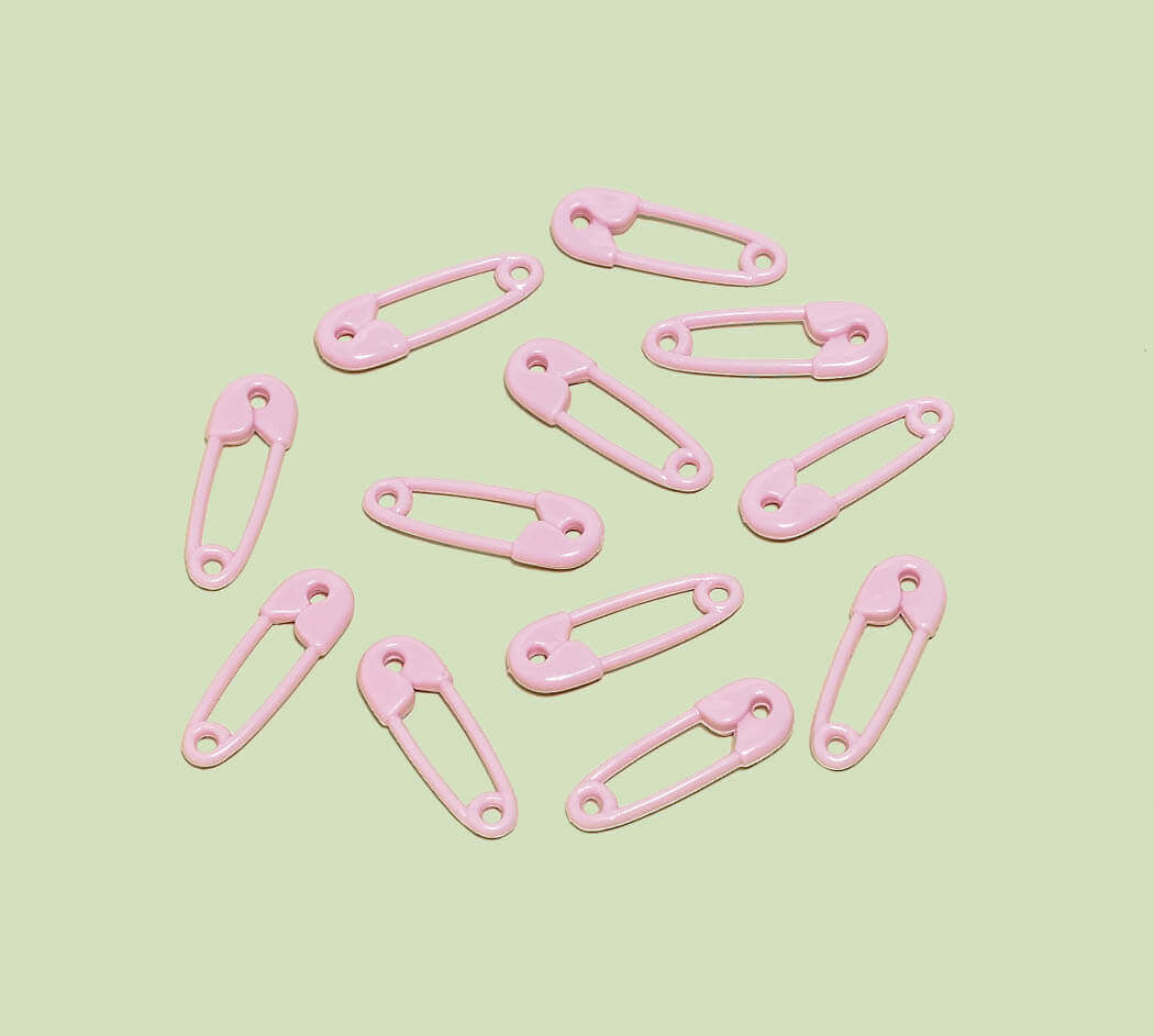 Safety Pin Favors Pink - 12CT