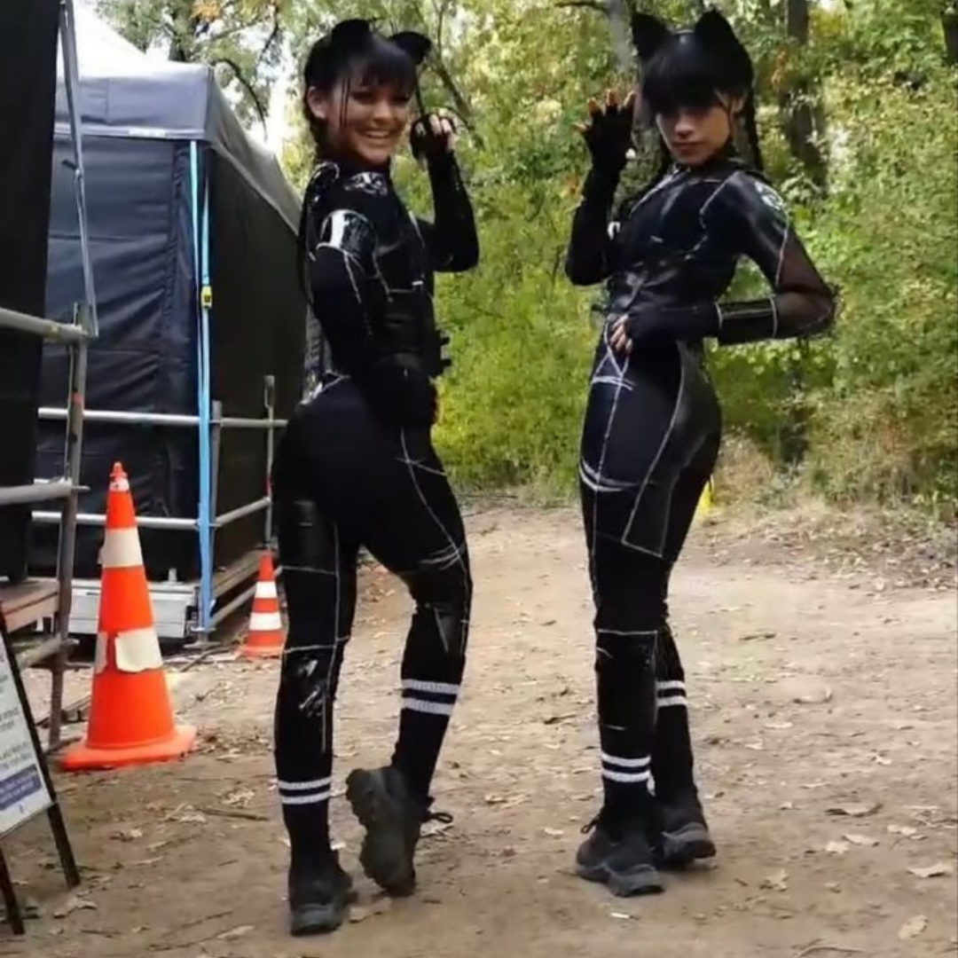 Anime Black Female Adult Costume - Size M (Bust - 80 cm)