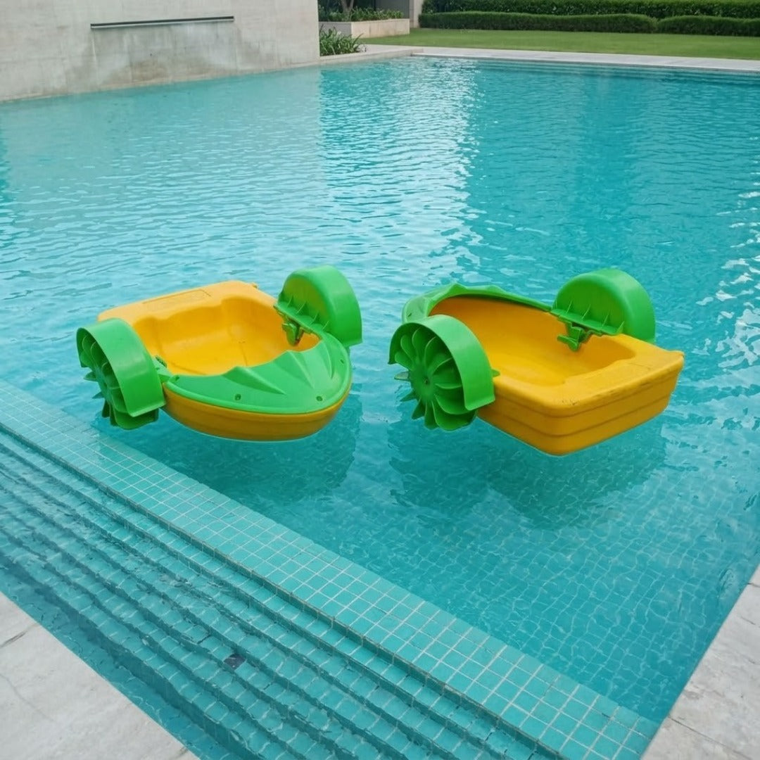 Floating Boats - Set of 2 Boats for Rent