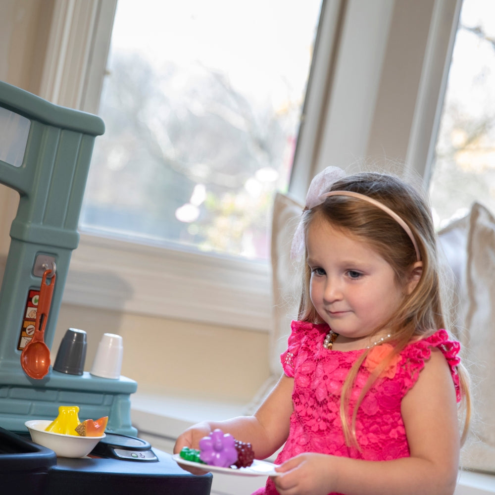 Best Chefs Kitchen by Step2 — kids activity toy for outdoor play and birthday gifts - image 9